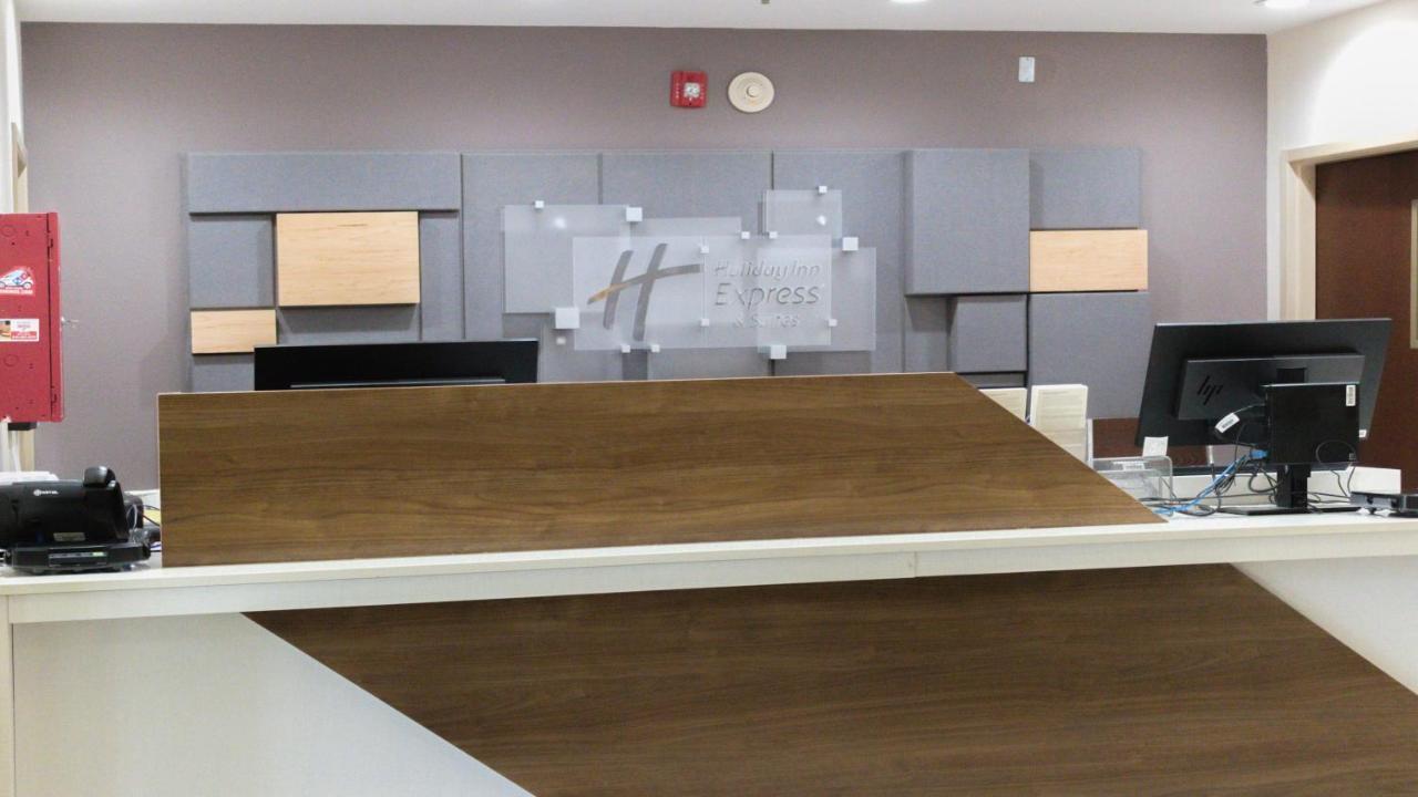 Holiday Inn Express Hotel & Suites Hope Mills-Fayetteville Airport By Ihg Extérieur photo