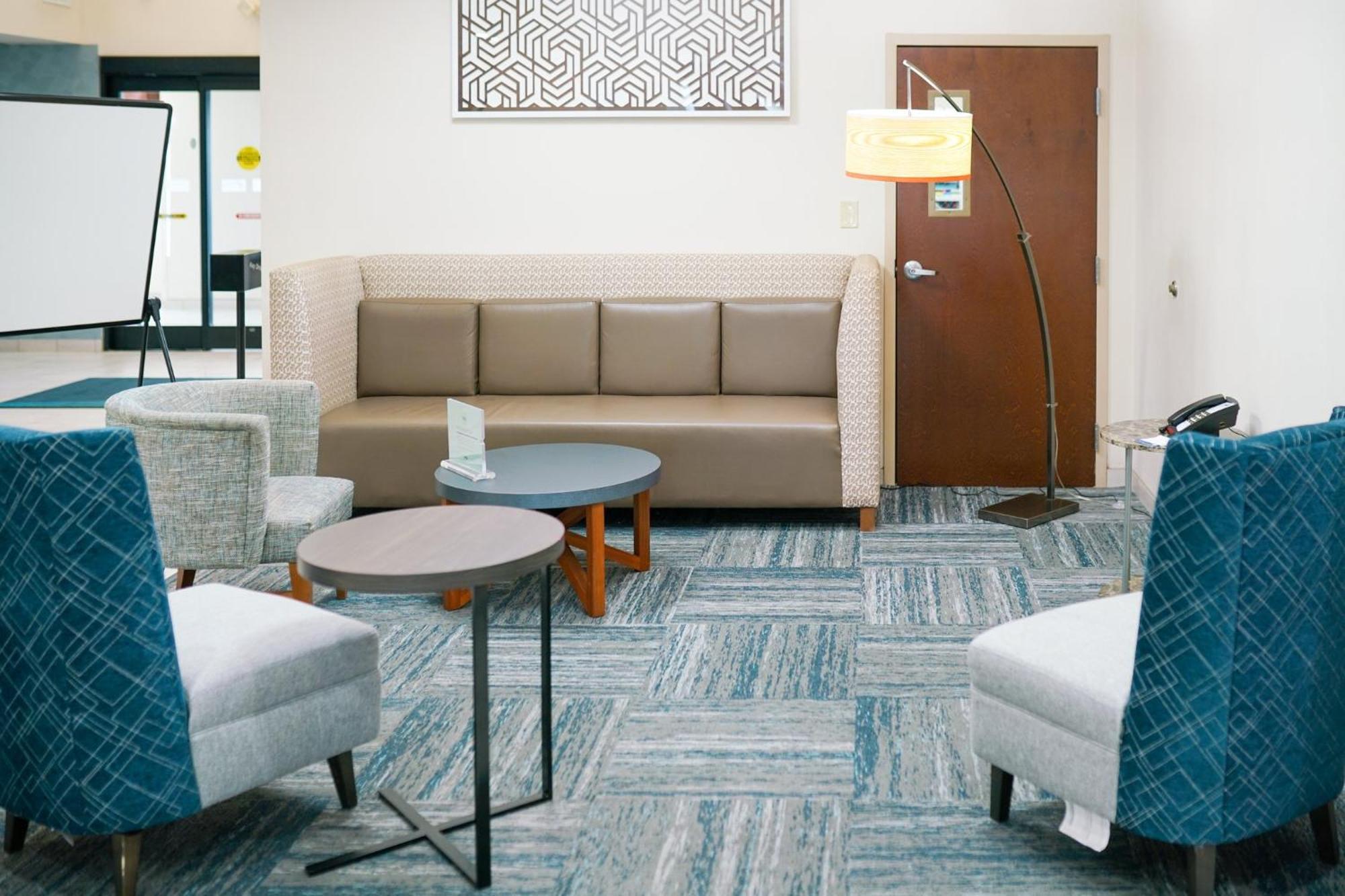 Holiday Inn Express Hotel & Suites Hope Mills-Fayetteville Airport By Ihg Extérieur photo