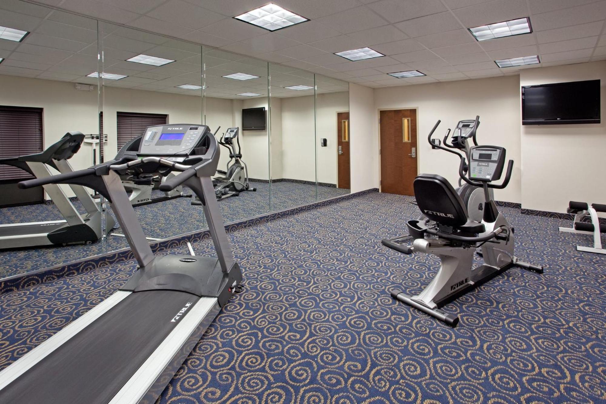 Holiday Inn Express Hotel & Suites Hope Mills-Fayetteville Airport By Ihg Extérieur photo